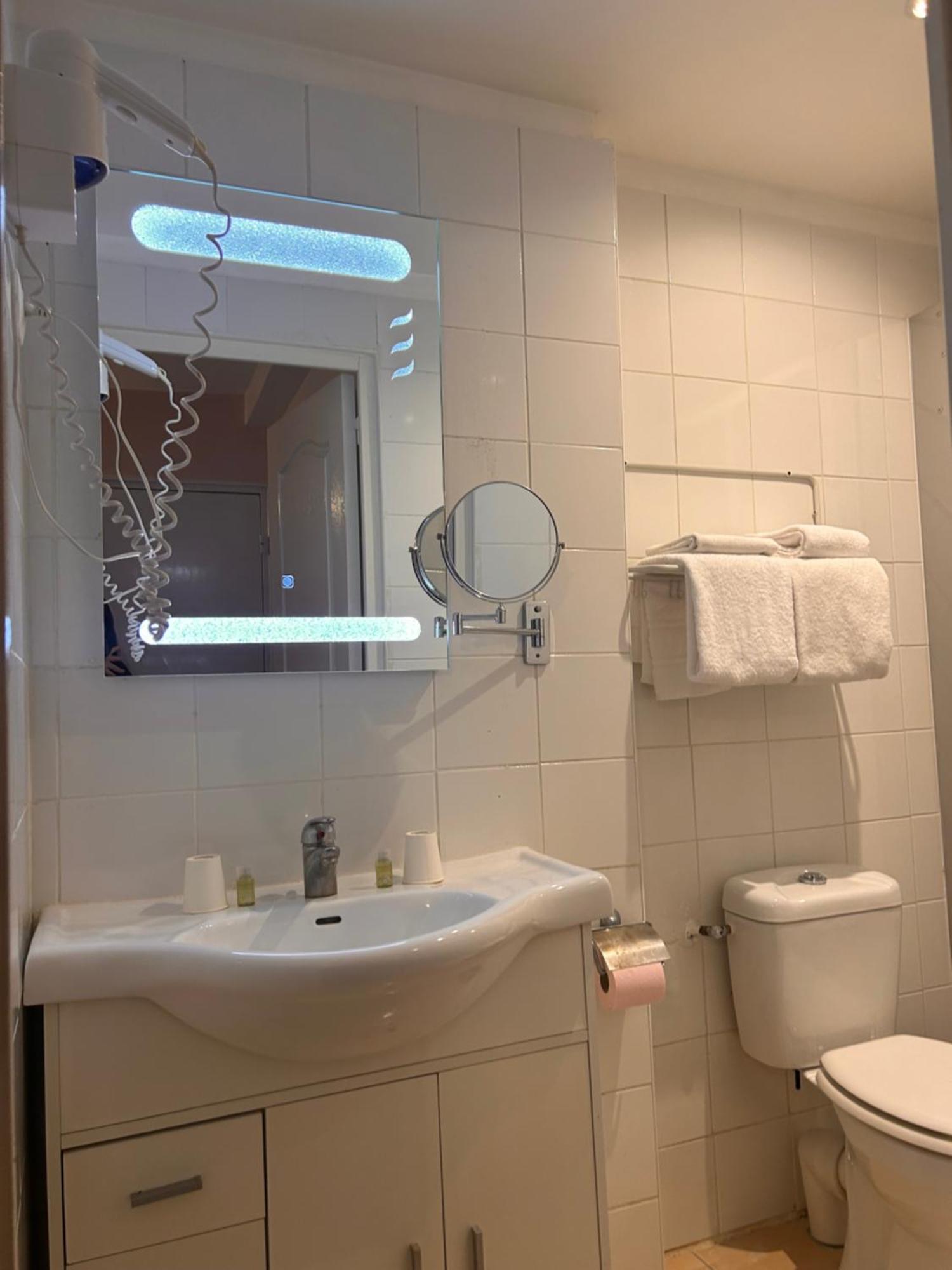 Hotel Grand Paris 빌쥐이프 외부 사진