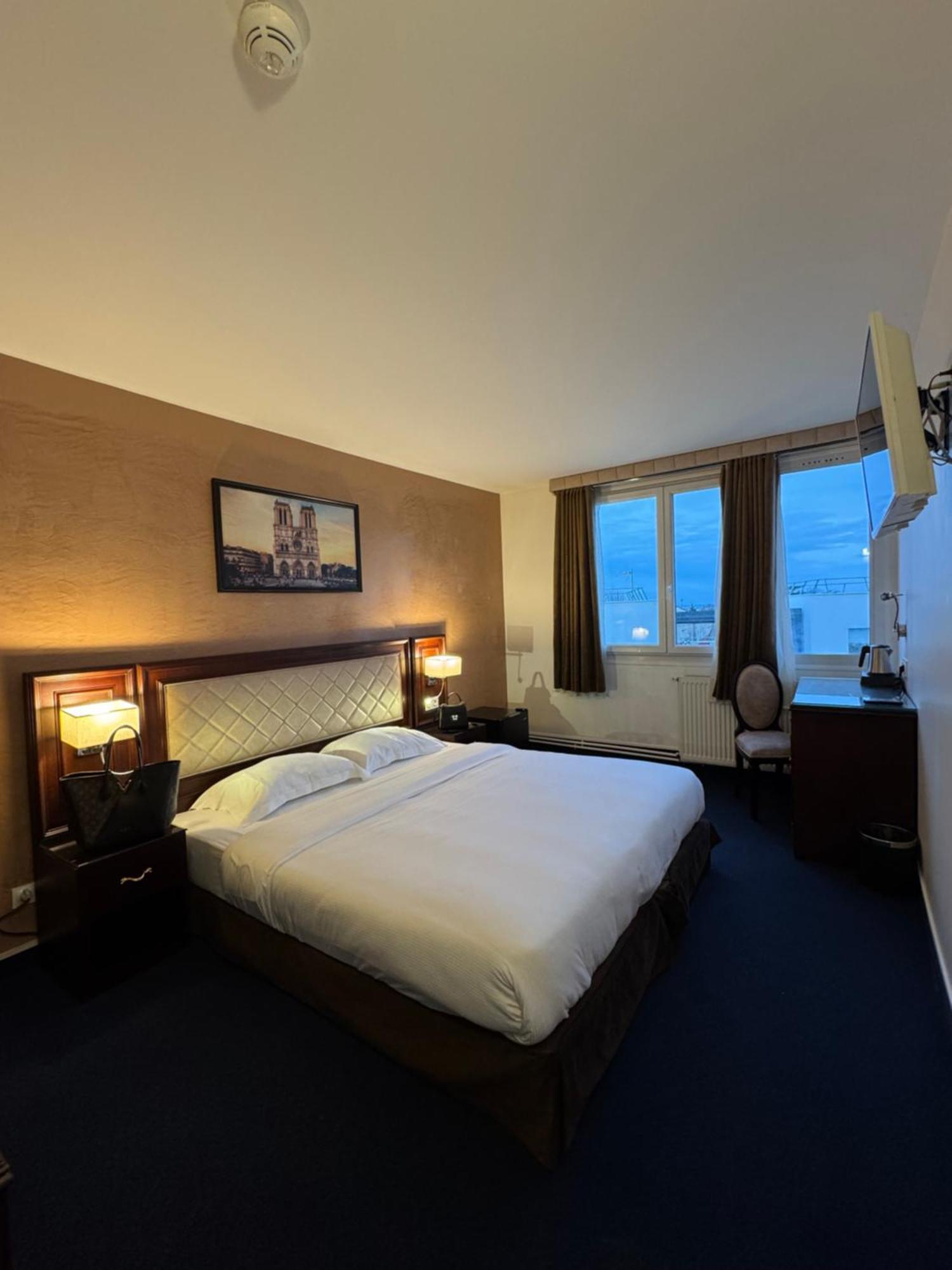 Hotel Grand Paris 빌쥐이프 외부 사진