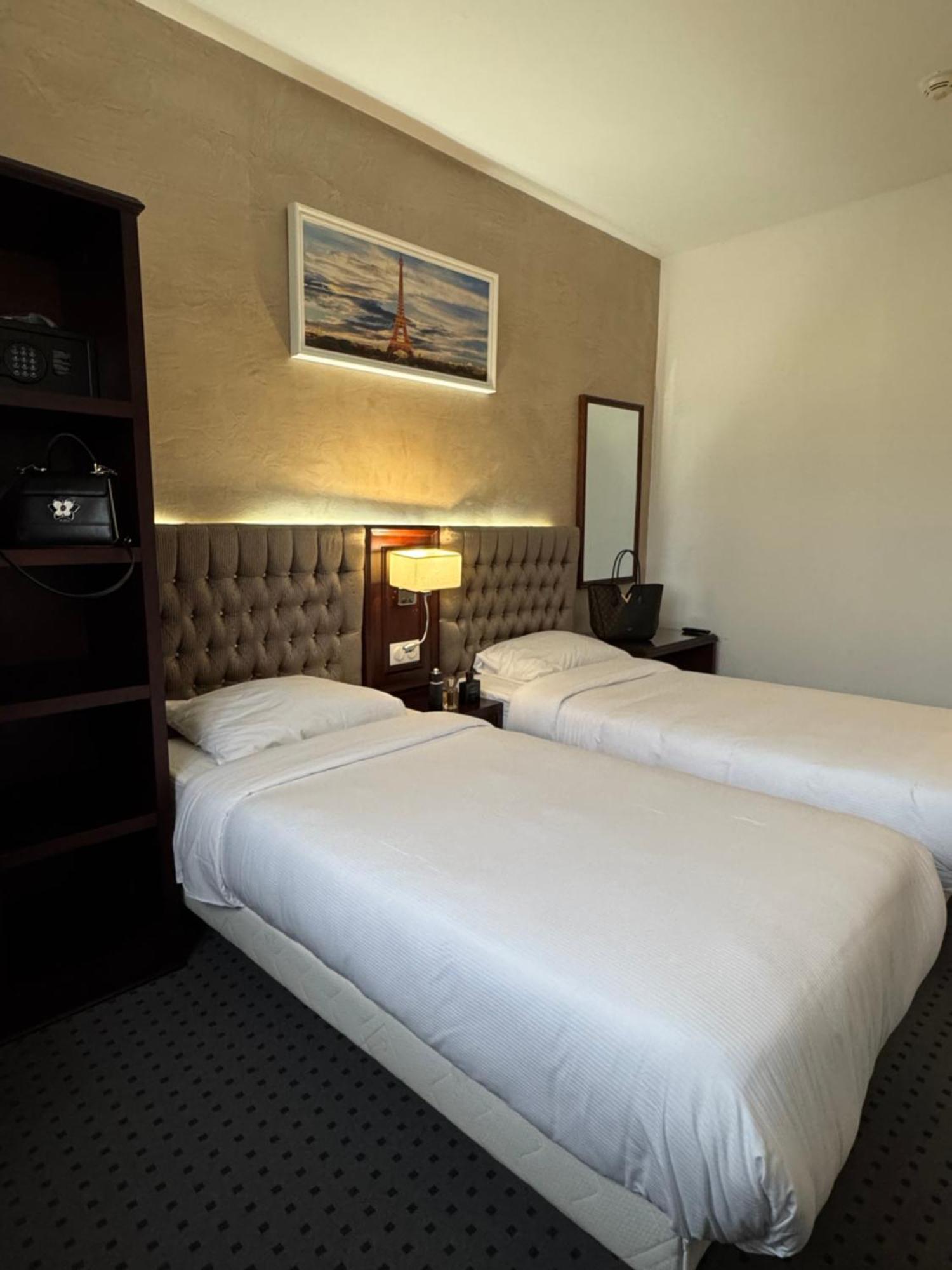 Hotel Grand Paris 빌쥐이프 외부 사진